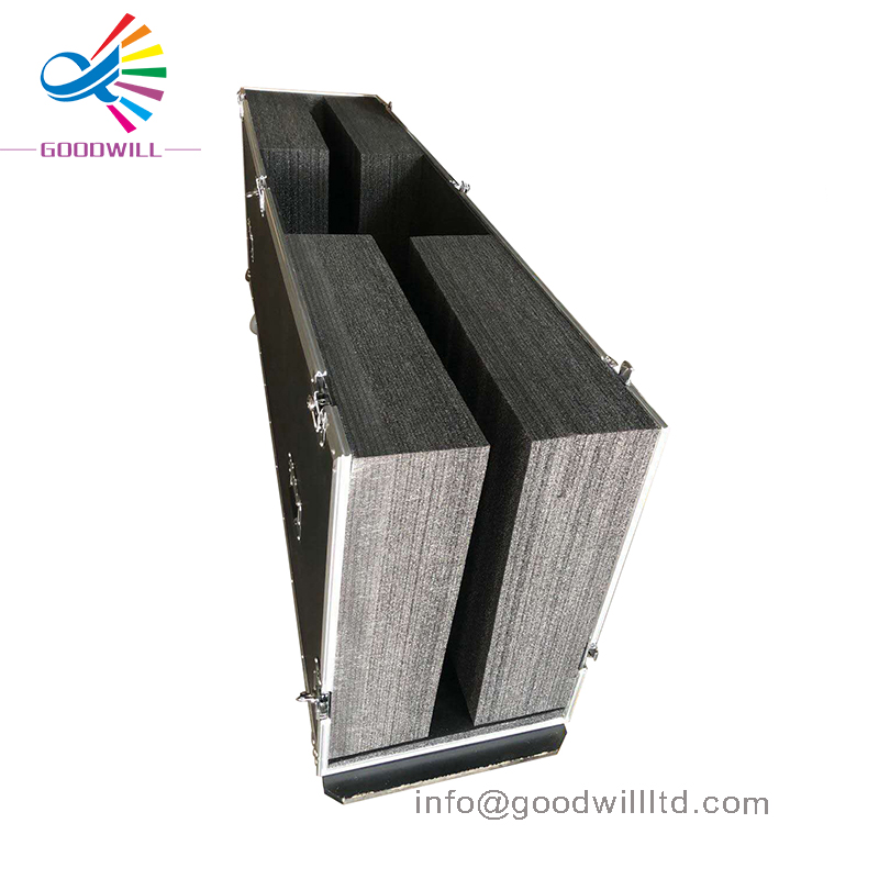 Flight-Case-for-86INCH-TV-2
