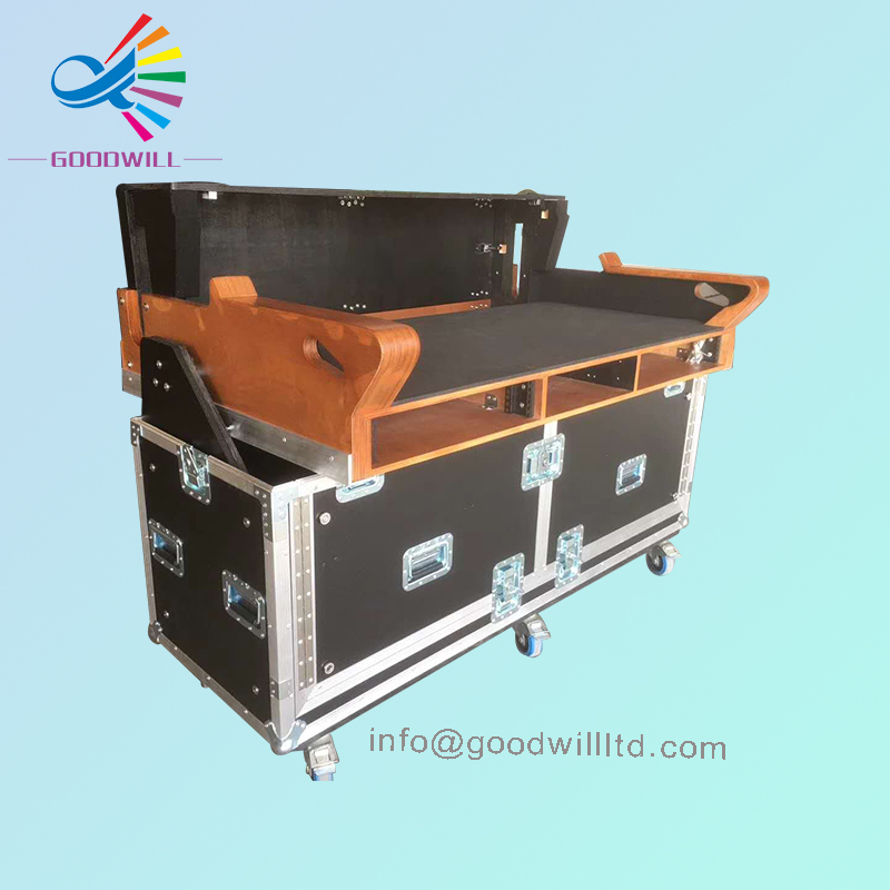 Soundcraft Vi3000 Digital Console Hydraulic Flight Case Professional