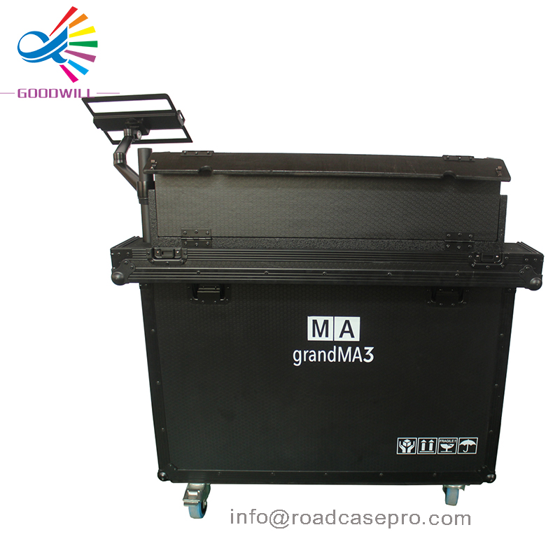 MA-grandMA3-hydraulic-flight-case-3