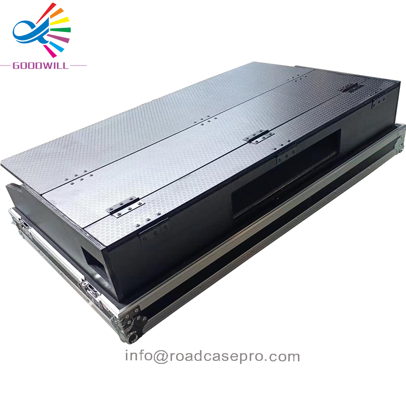 FLIGHT-CASE-FOR-Avolites-Titan-Mobile-and-Fader-Wing-light-controller-4