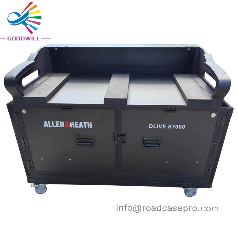 Allen-Heath-dLive-S7000-Hydraulic-Flight-Case-1