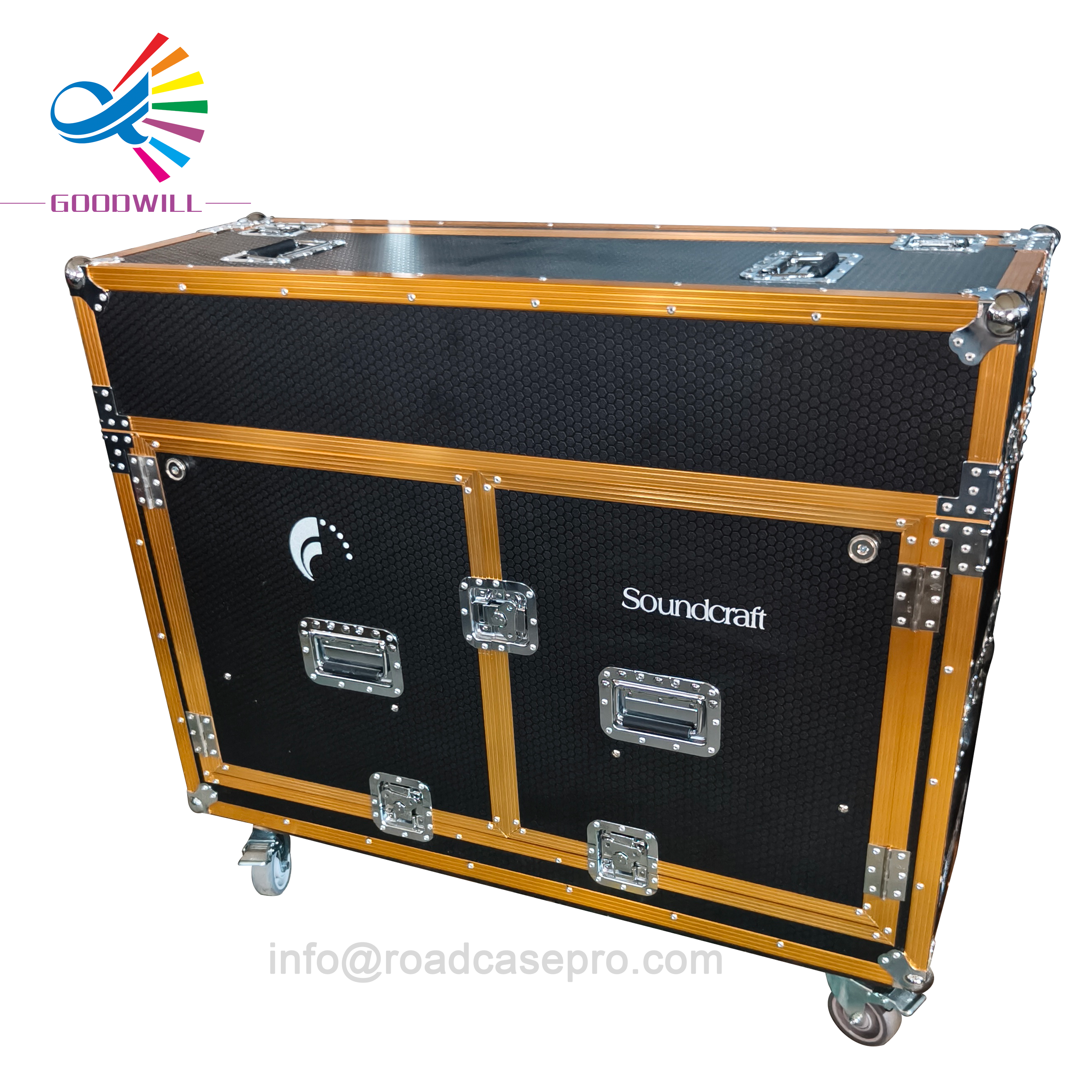 Soundcraft-expression-3-flight-case-1