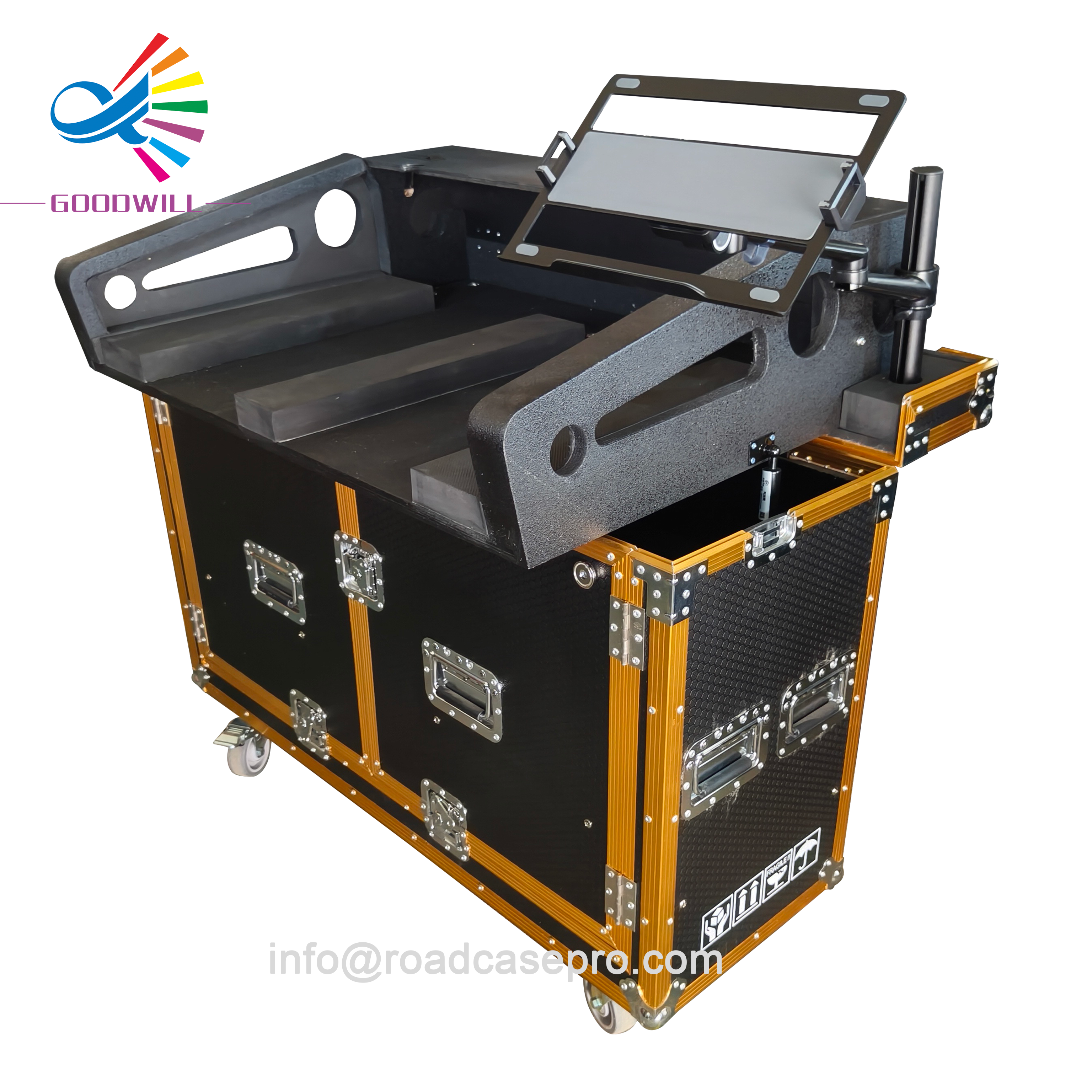 Soundcraft-expression-3-flight-case-5